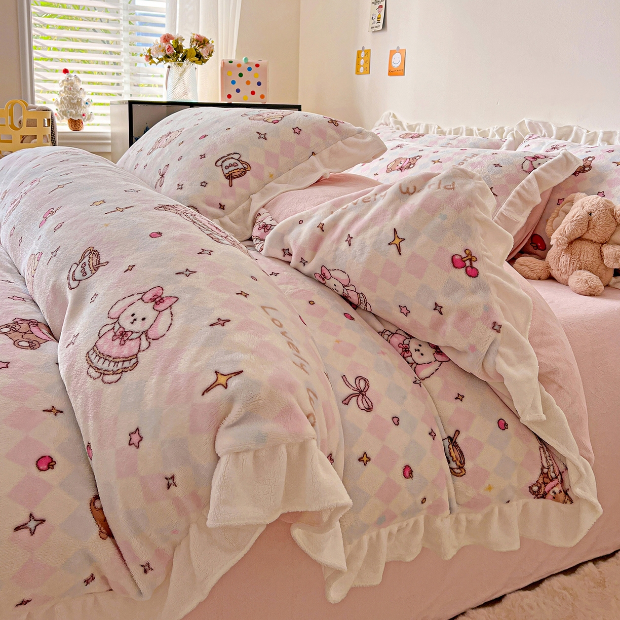 91家纺网 家纺一手货源 找家纺 眷恋家纺 2025新款秋冬新品牛奶绒花边四件套 星星宠物