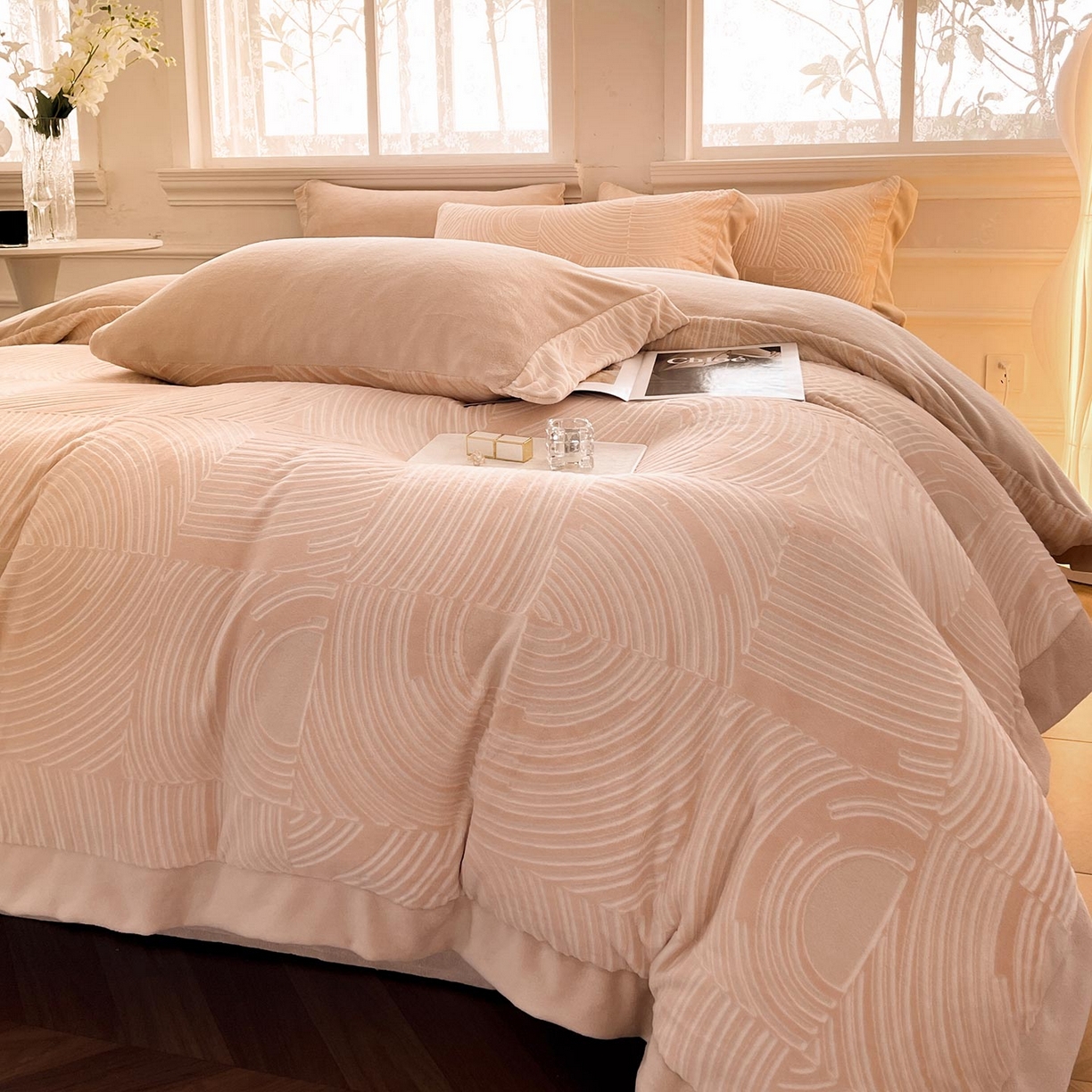 91家纺网 家纺一手货源 找家纺 （总） 2025冬季热款A类加厚雕花牛奶绒四件套双面保暖刺绣被套珊瑚绒床单床上用品