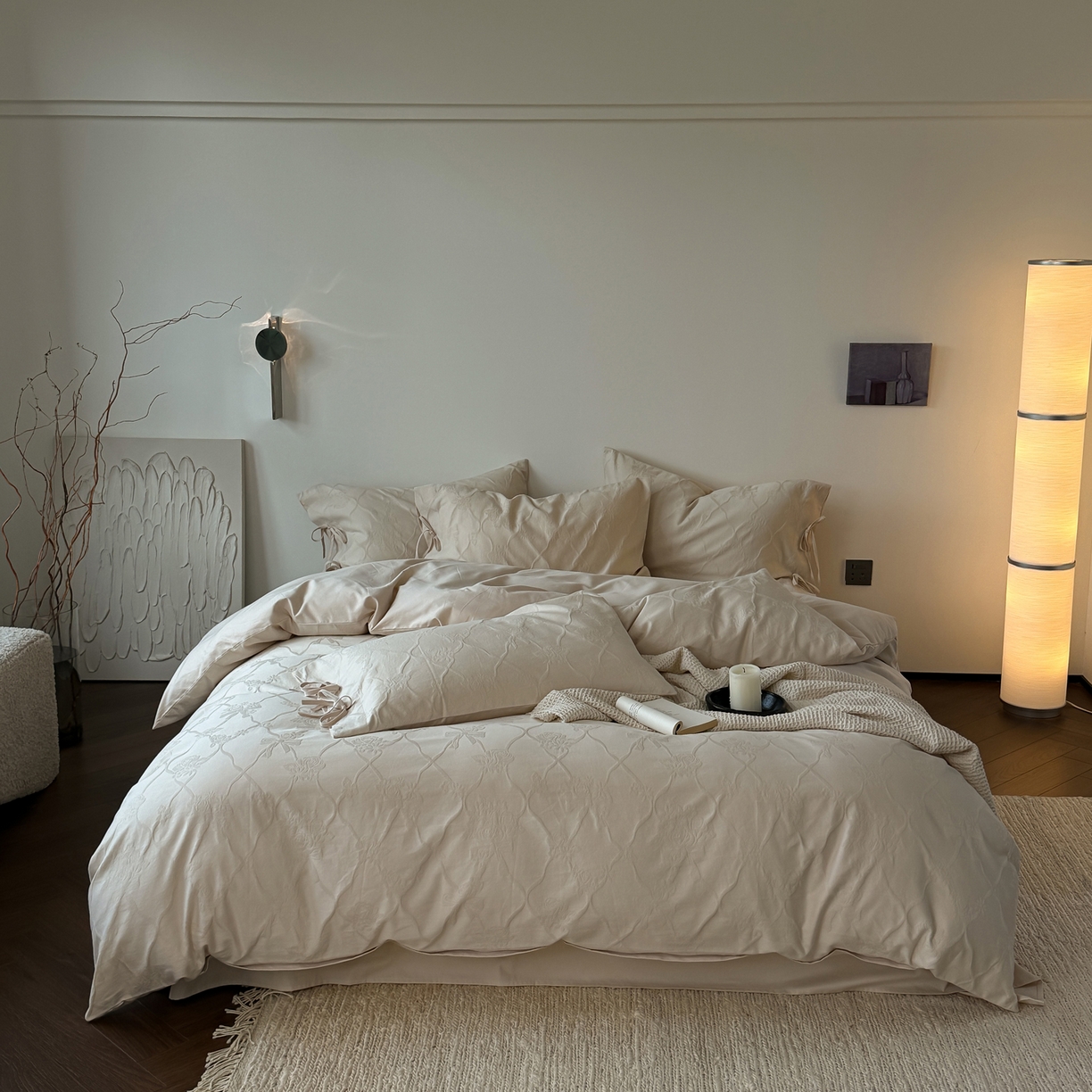 简纯主义 2025新款A类磨毛浮雕提花四件套-图二 花予白