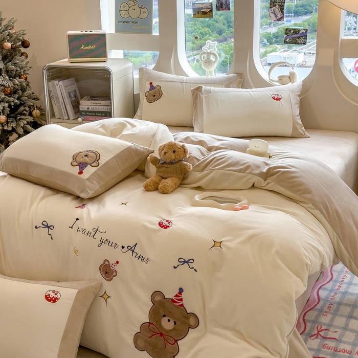 91家纺网 家纺一手货源 找家纺 （总）席世家 2025新款婴儿绒贴布绣四件套