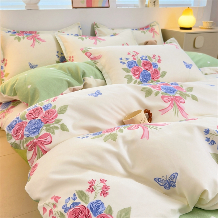 91家纺网 家纺一手货源 找家纺 2025新款直播爆款高克重植物羊绒四件套 花簇蝶语