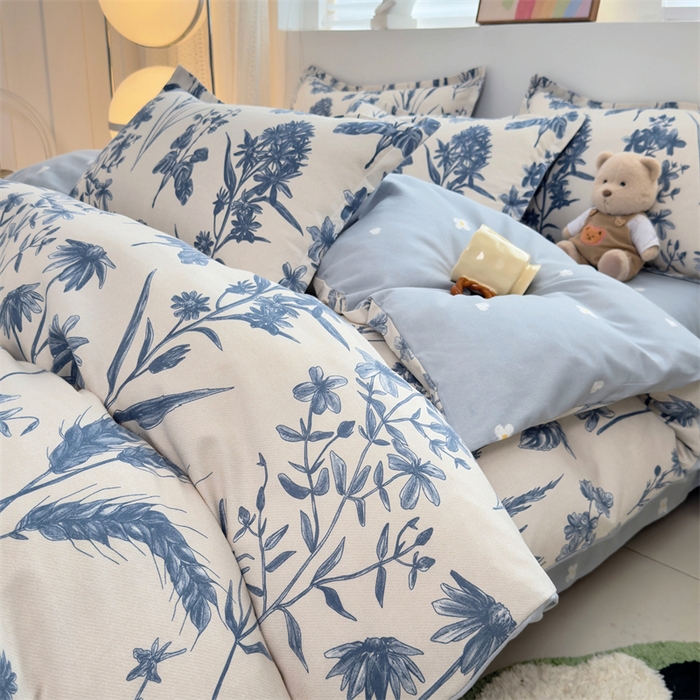 91家纺网 家纺一手货源 找家纺 2025新款直播爆款高克重植物羊绒四件套 青花野卉