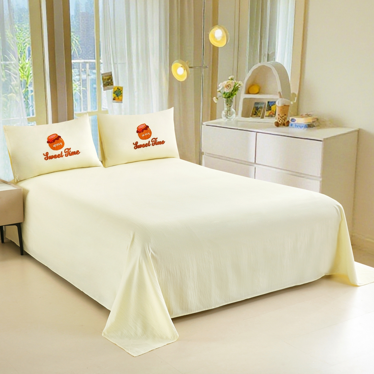 91家纺网 家纺一手货源 找家纺 恋之语 2025新款皱皱纱毛巾绣四件套及单被套系列-俏皮熊 俏皮熊-米白