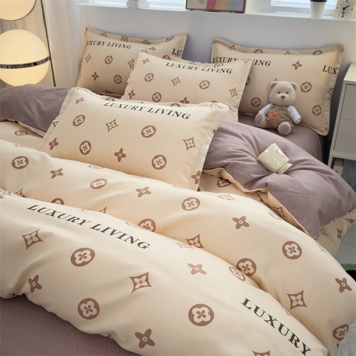 91家纺网 家纺一手货源 找家纺 2025新款直播爆款高克重植物羊绒四件套 奢居老花