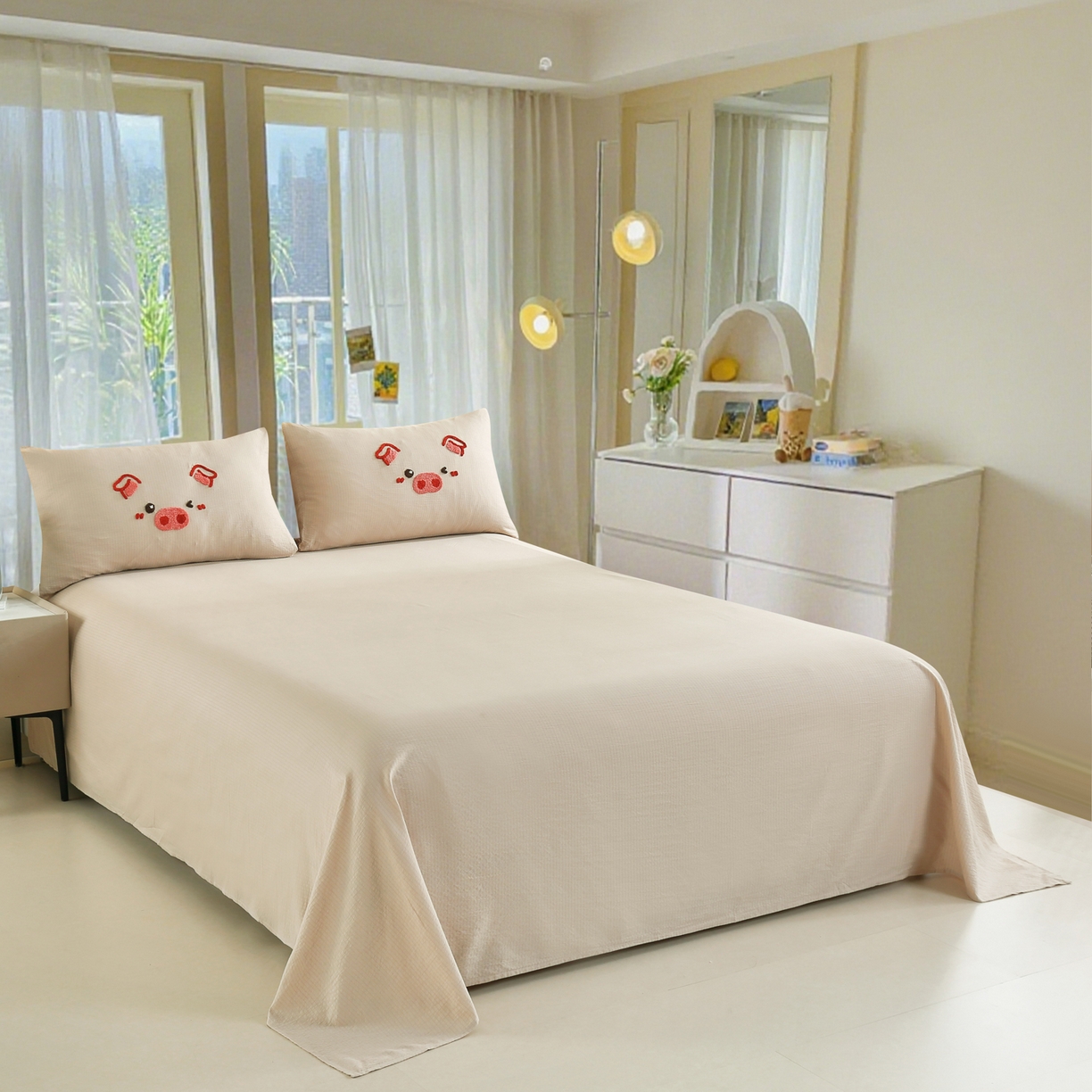 91家纺网 家纺一手货源 找家纺 恋之语 2025新款皱皱纱木棉毛巾绣四件套及单被套系列-可爱猪 可爱猪-浅咖