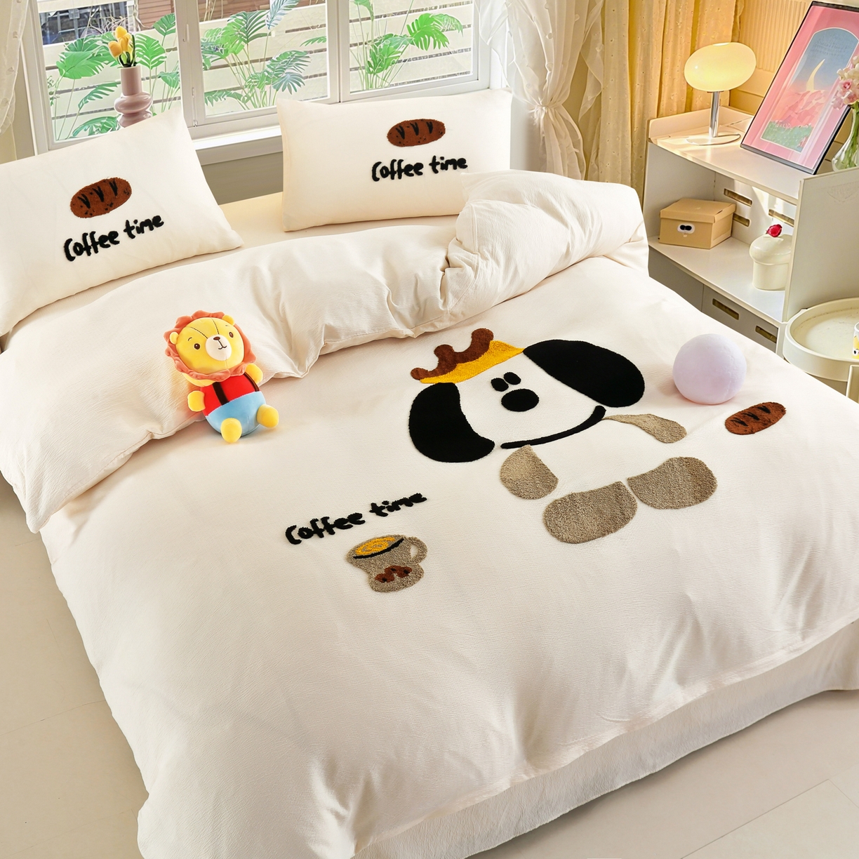 91家纺网 家纺一手货源 找家纺 恋之语 2025新款皱皱纱木棉毛巾绣四件套及单被套系列-乖乖狗 乖乖狗-米白