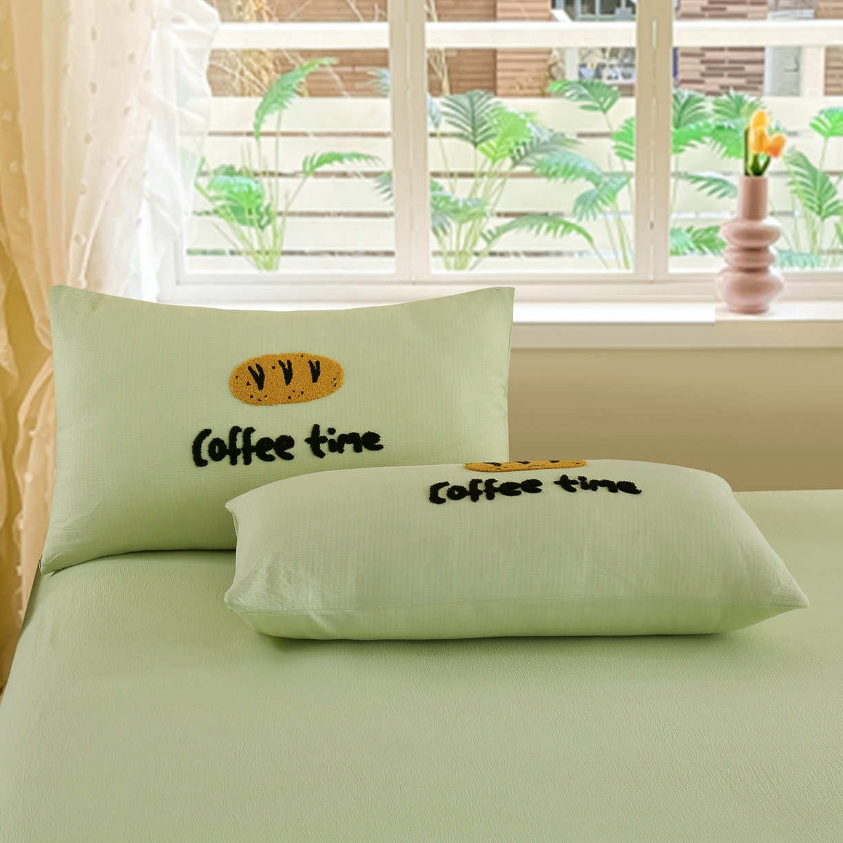 91家纺网 家纺一手货源 找家纺 恋之语 2025新款皱皱纱木棉毛巾绣四件套及单被套系列-乖乖狗 乖乖狗-抹茶绿