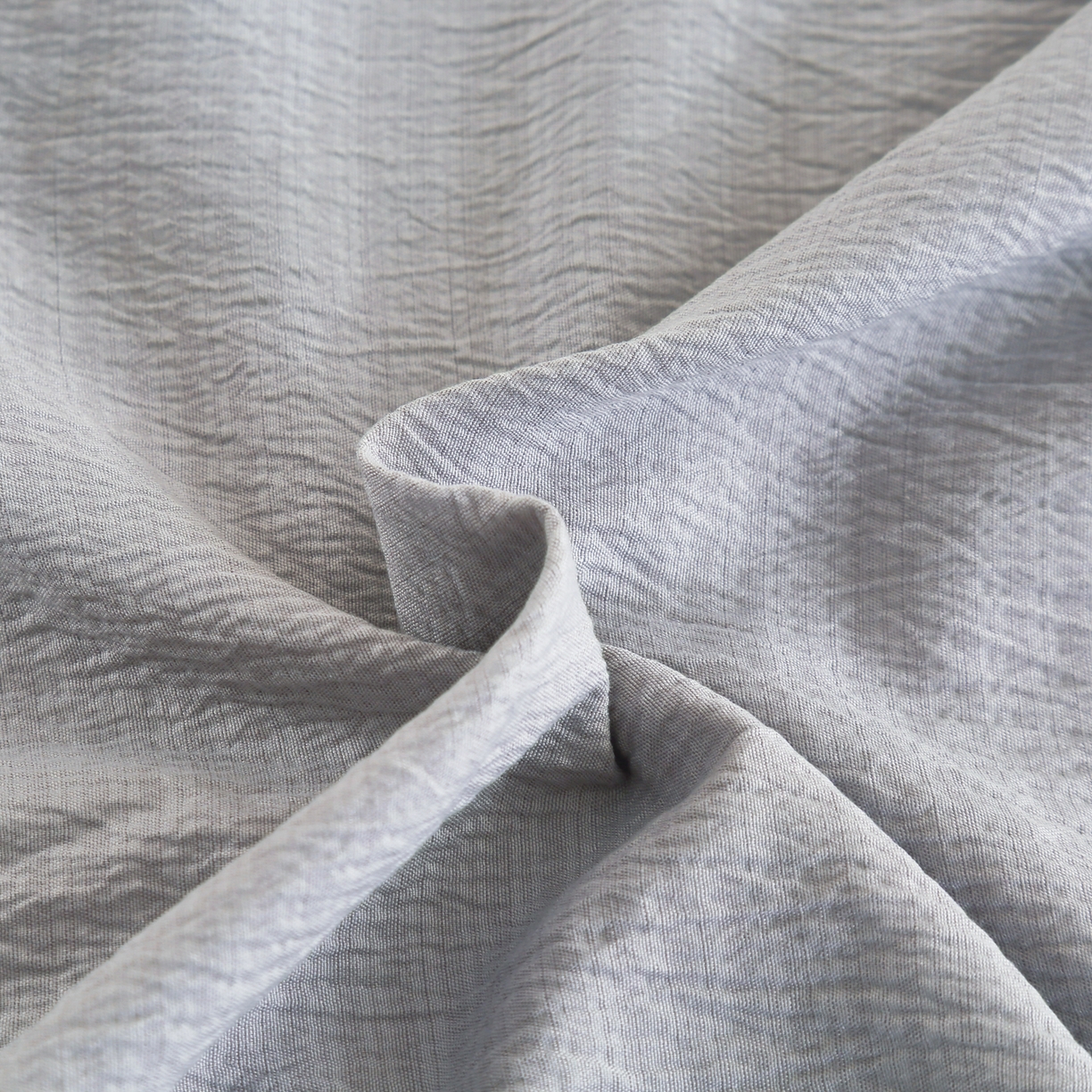 91家纺网 家纺一手货源 找家纺 恋之语 2025新款皱皱纱木棉毛巾绣四件套及单被套系列-乖乖狗 乖乖狗-浅灰