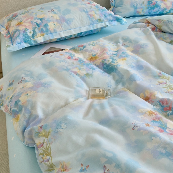 91家纺网 家纺一手货源 找家纺 三沁家居 2025新款全棉纯棉斜纹精梳长绒棉印花四件套 蝶舞纷飞