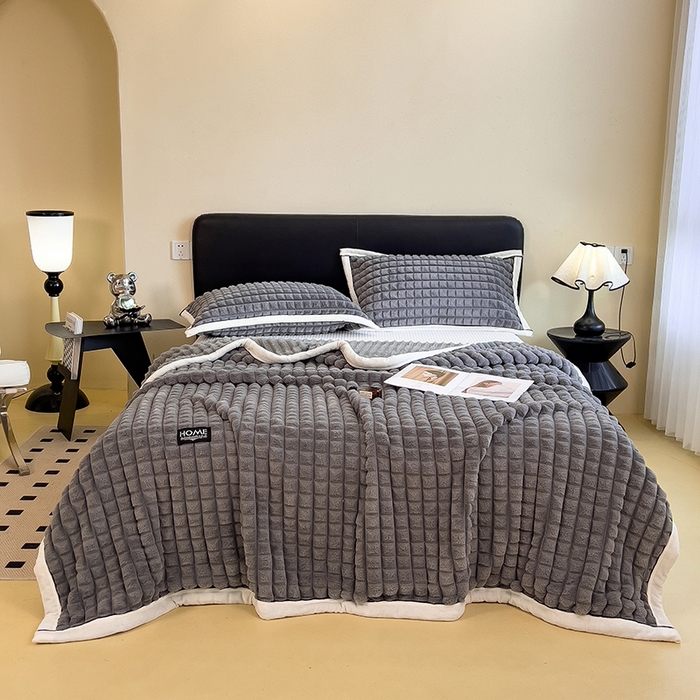 91家纺网 家纺一手货源 找家纺 叠派家纺 2025新款毛毯A类金貂绒毛毯剪格多功能毛毯盖毯毛毯（可供跨境外贸抽空热款首选） 金貂绒-气质灰