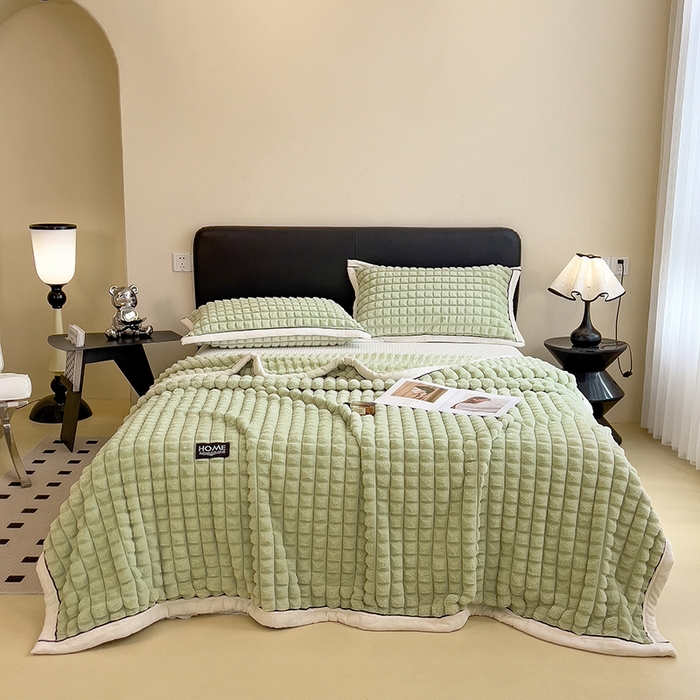 91家纺网 家纺一手货源 找家纺 叠派家纺 2025新款毛毯A类金貂绒毛毯剪格多功能毛毯盖毯毛毯（可供跨境外贸抽空热款首选） 金貂绒-清新绿