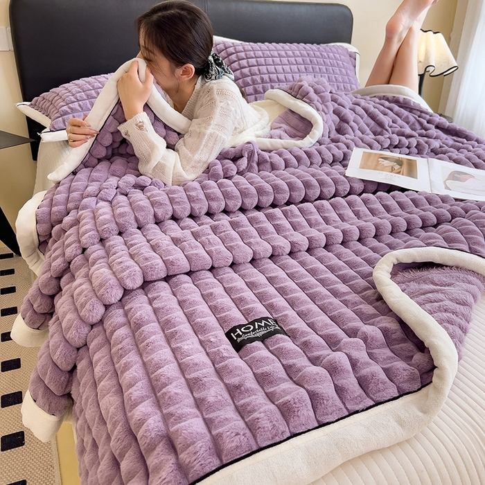 91家纺网 家纺一手货源 找家纺 叠派家纺 2025新款毛毯A类金貂绒毛毯剪格多功能毛毯盖毯毛毯（可供跨境外贸抽空热款首选） 金貂绒-梦幻紫