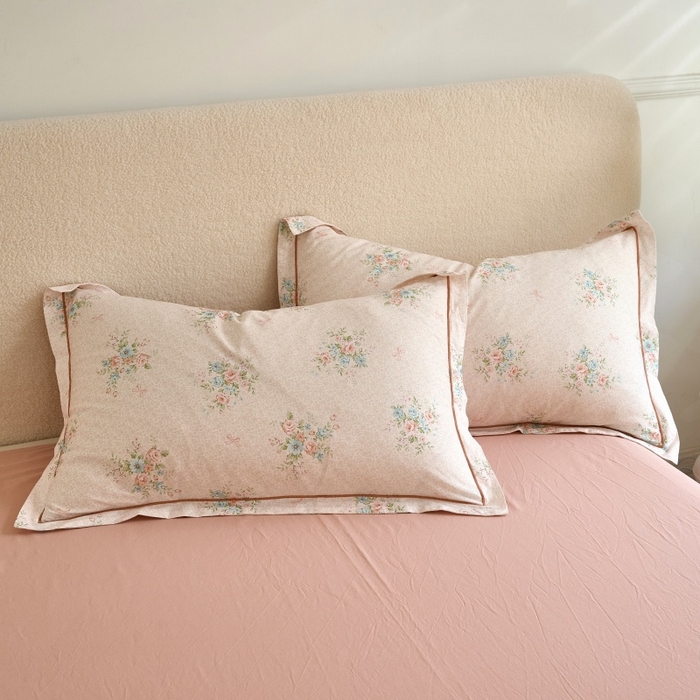 91家纺网 家纺一手货源 找家纺 三沁家居 2025新款全棉纯棉斜纹精梳长绒棉印花四件套 沐露梳风