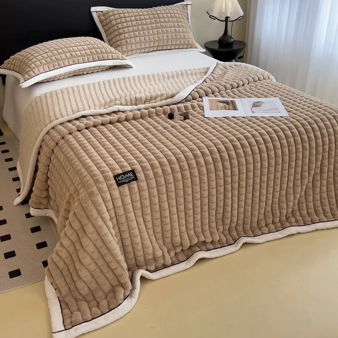 91家纺网 家纺一手货源 找家纺 叠派家纺 2025新款毛毯A类金貂绒毛毯剪格多功能毛毯盖毯毛毯（可供跨境外贸抽空热款首选） 金貂绒-卡其