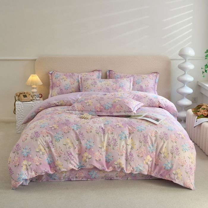 91家纺网 家纺一手货源 找家纺 三沁家居 2025新款全棉纯棉斜纹精梳长绒棉印花四件套 紫藤花蔓