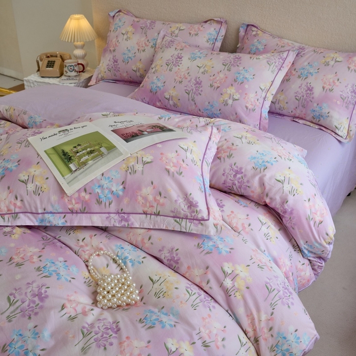 91家纺网 家纺一手货源 找家纺 三沁家居 2025新款全棉纯棉斜纹精梳长绒棉印花四件套 紫藤花蔓