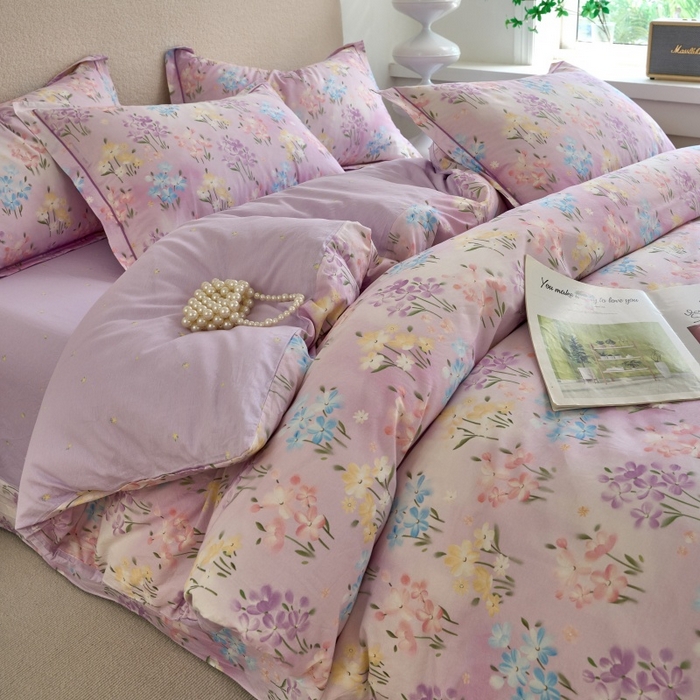 91家纺网 家纺一手货源 找家纺 三沁家居 2025新款全棉纯棉斜纹精梳长绒棉印花四件套 紫藤花蔓