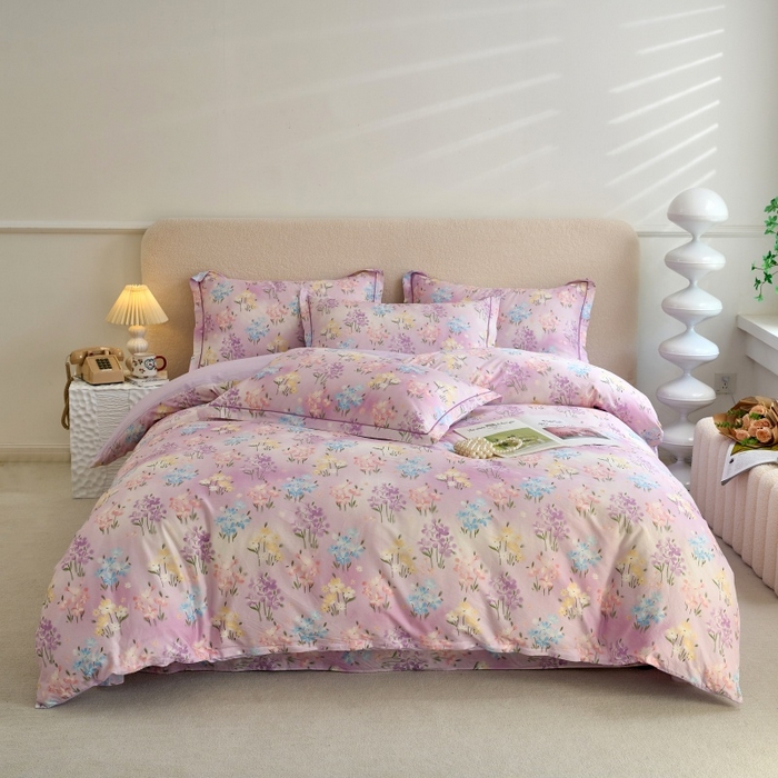 91家纺网 家纺一手货源 找家纺 三沁家居 2025新款全棉纯棉斜纹精梳长绒棉印花四件套 紫藤花蔓