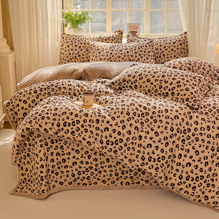 91家纺网 家纺一手货源 找家纺 （总）尚美家纺 2025冬季新品豆豆绒高克重床盖被套四件套