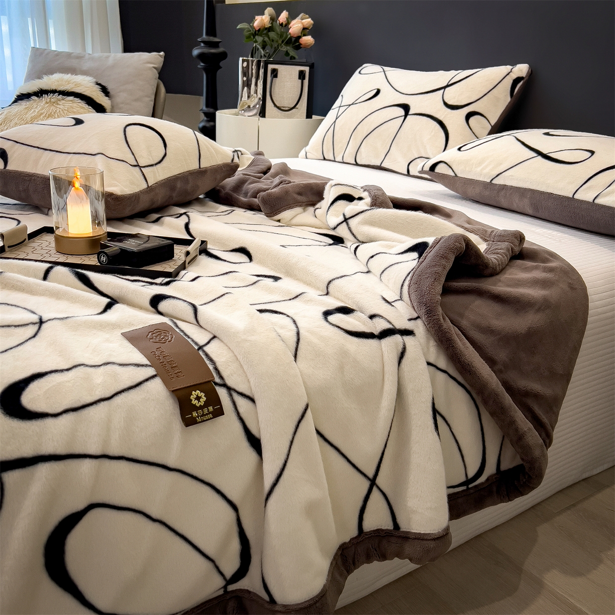 91家纺网 家纺一手货源 找家纺 叠派家纺 2025新款A类轻奢款高克重高端水貂四件套可可慕莎系列（直播热款）提供买家秀 可可慕莎-交织白