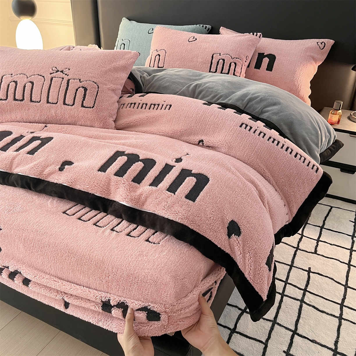 叠派家纺 2025新款A类高克重云暮绒床笠款四件套(跨境专供首选）提供买家秀 云暮绒min床笠四件套-桃夭粉