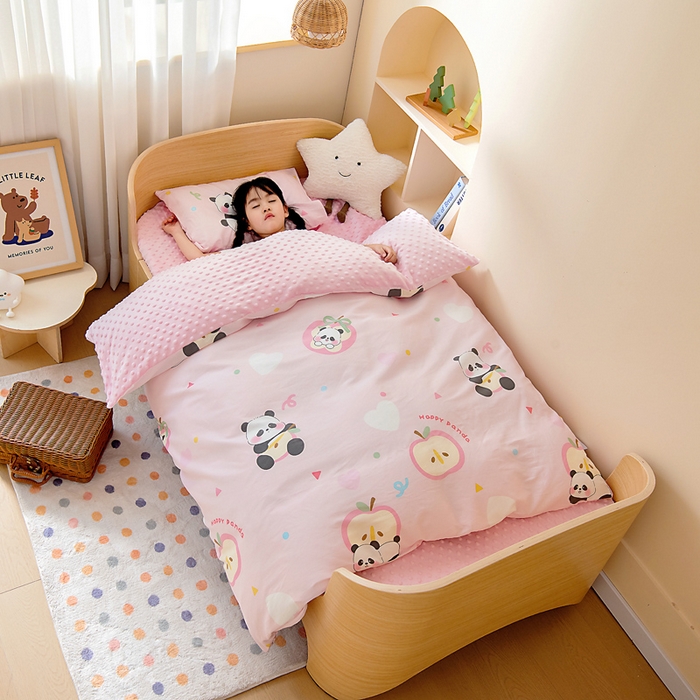 91家纺网 家纺一手货源 找家纺 鱼宝 2025新款可拆洗全棉豆豆被套被芯 熊猫苹果