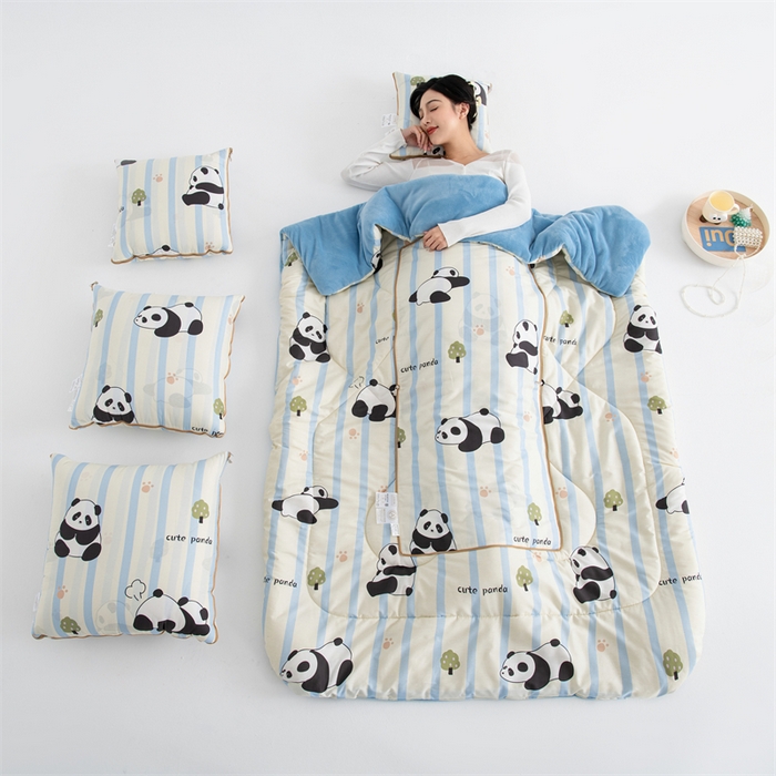 91家纺网 家纺一手货源 找家纺 照世家纺 2025新款A类棉加绒抗菌抱枕被系列 （控价：不能低于以下：小79，中号99，大120，加大140，超大160；低于零售价的链接，一经发现直接投诉下架，感谢大家的支持）趴趴熊猫