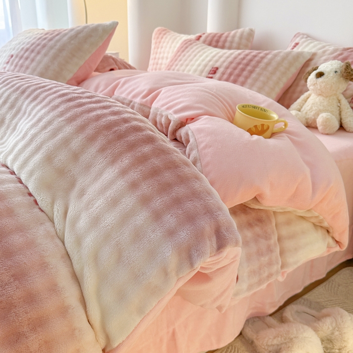 91家纺网 家纺一手货源 找家纺 （总）郝媳妇家纺 2025新款泡泡绒牛奶绒四件套