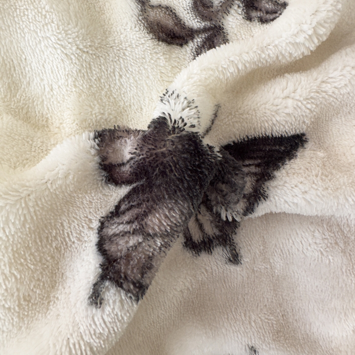 91家纺网 家纺一手货源 找家纺 郝媳妇家纺 2025新款泡泡绒牛奶绒四件套 蝶恋花