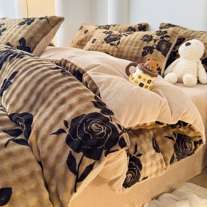 郝媳妇家纺 2025新款泡泡绒牛奶绒四件套 玫瑰情缘