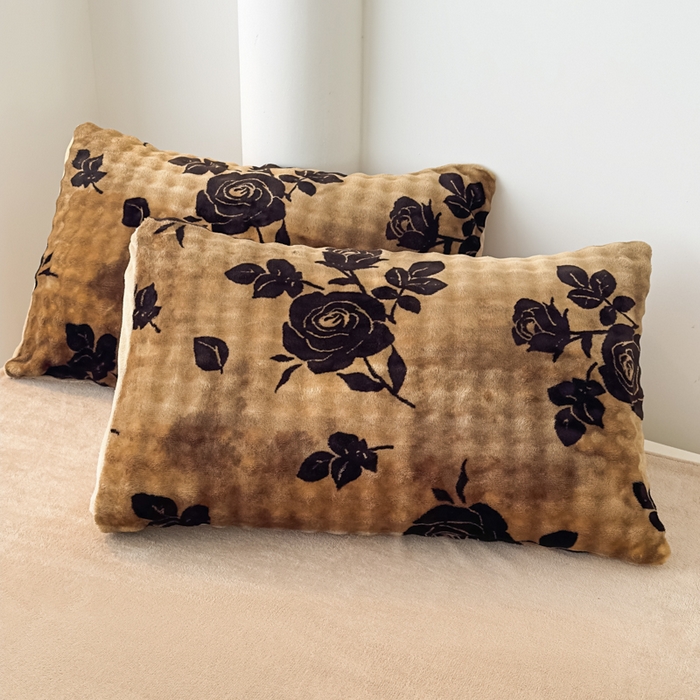 91家纺网 家纺一手货源 找家纺 郝媳妇家纺 2025新款泡泡绒牛奶绒四件套 玫瑰情缘