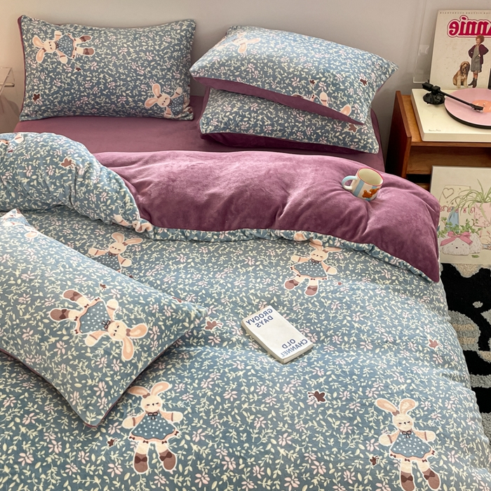 91家纺网 家纺一手货源 找家纺 （总）瑞钰 2025新款A类加厚牛奶绒印花四件套