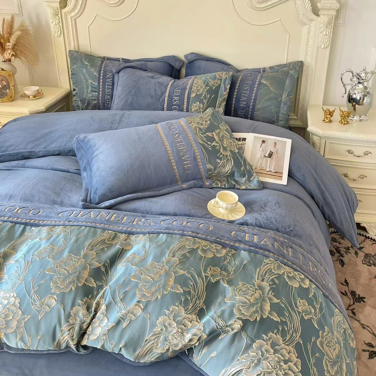 91家纺网 家纺一手货源 找家纺 置顶家纺 2025新款轻奢牛奶绒拼接刺绣四件套-戴安娜 戴安娜牛奶绒-宾利蓝