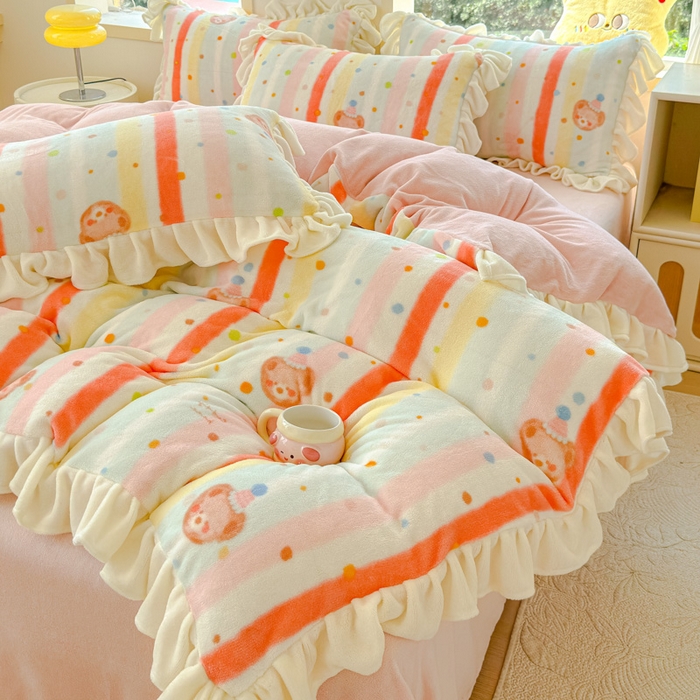 91家纺网 家纺一手货源 找家纺 瑞钰 2025新款韩版花边牛奶绒四件套 彩虹条条