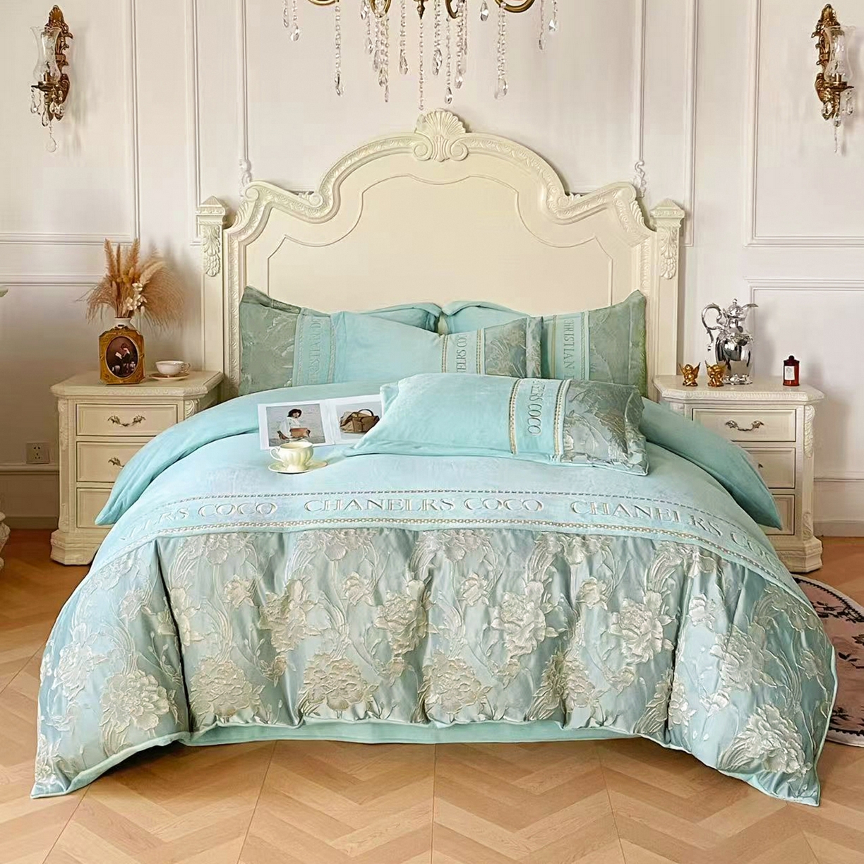 置顶家纺 2025新款轻奢牛奶绒拼接刺绣四件套-戴安娜 戴安娜牛奶绒-繁星蓝