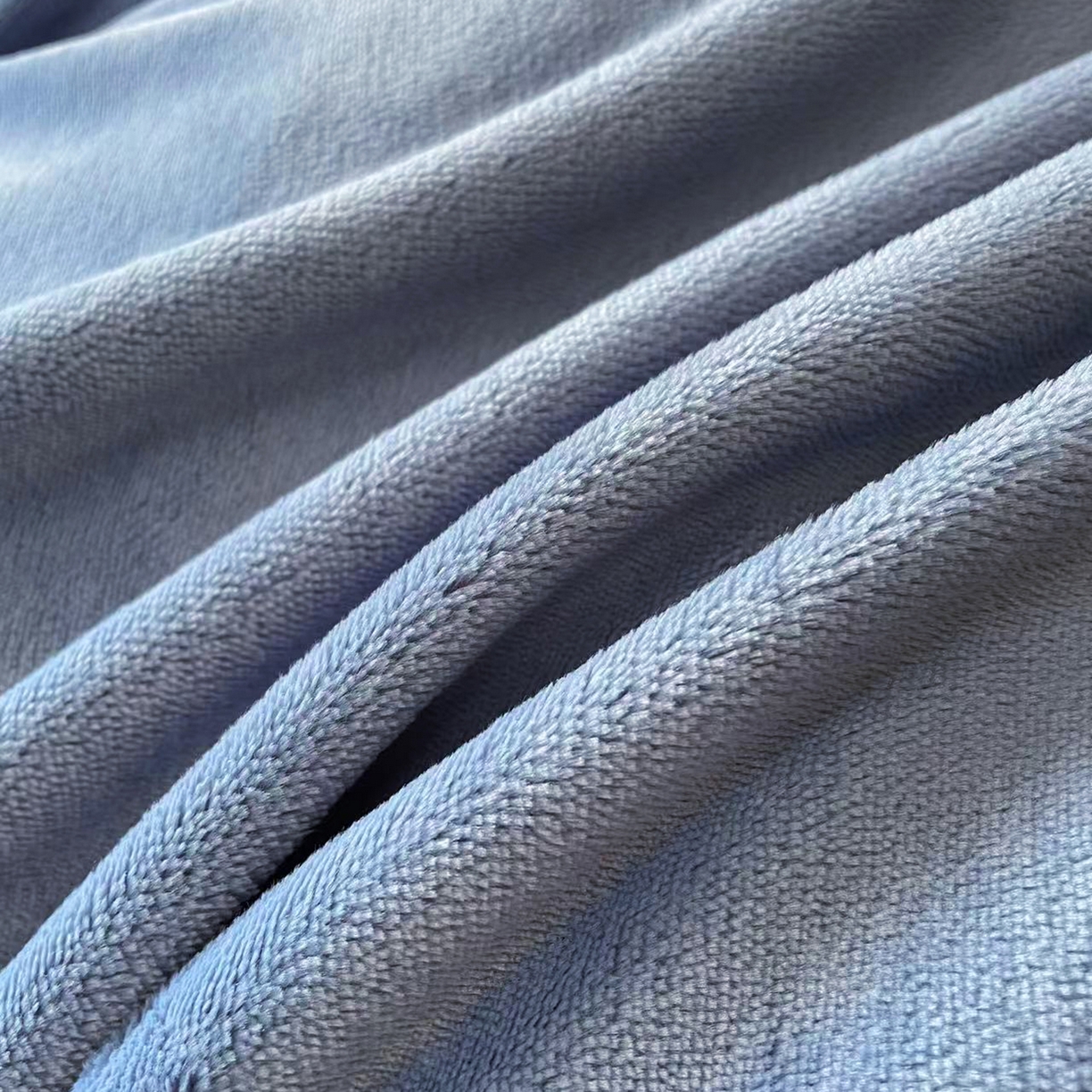 91家纺网 家纺一手货源 找家纺 （总）置顶家纺 2025新款轻奢牛奶绒拼接刺绣四件套-罗密欧