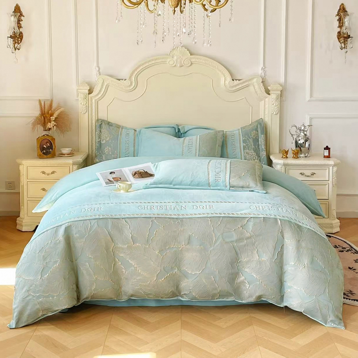 91家纺网 家纺一手货源 找家纺 置顶家纺 2025新款轻奢牛奶绒拼接刺绣四件套-罗密欧 罗密欧牛奶绒-繁星蓝