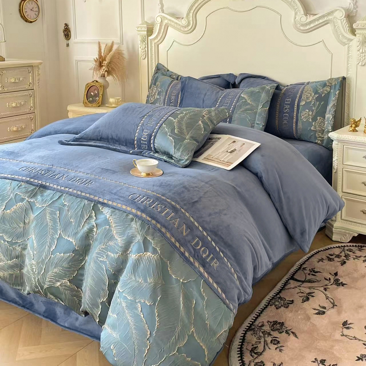 91家纺网 家纺一手货源 找家纺 （总）置顶家纺 2025新款轻奢牛奶绒拼接刺绣四件套-罗密欧