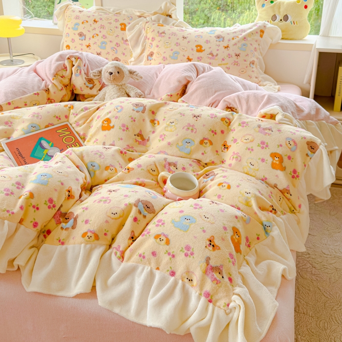 91家纺网 家纺一手货源 找家纺 瑞钰 2025新款韩版花边牛奶绒四件套 萌犬小队