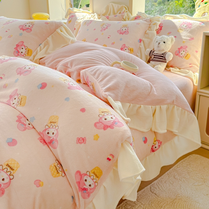 91家纺网 家纺一手货源 找家纺 瑞钰 2025新款韩版花边牛奶绒四件套 甜甜蛋卷