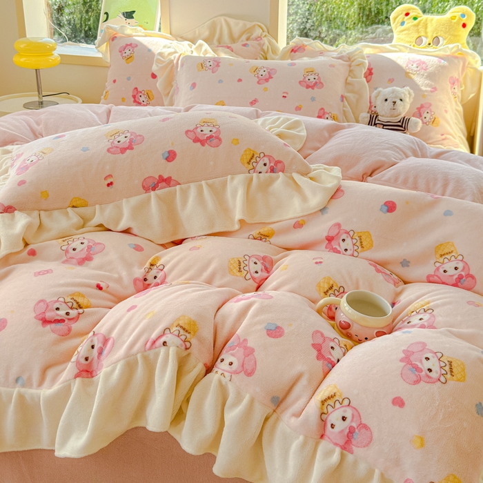 91家纺网 家纺一手货源 找家纺 瑞钰 2025新款韩版花边牛奶绒四件套 甜甜蛋卷