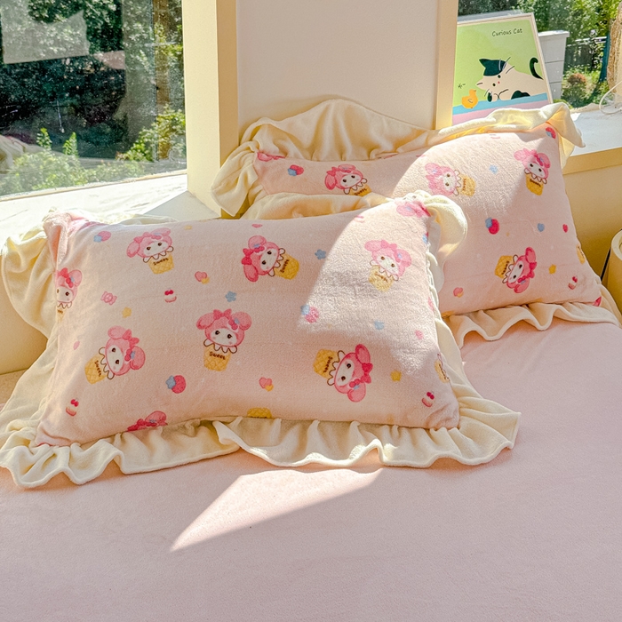 91家纺网 家纺一手货源 找家纺 瑞钰 2025新款韩版花边牛奶绒四件套 甜甜蛋卷