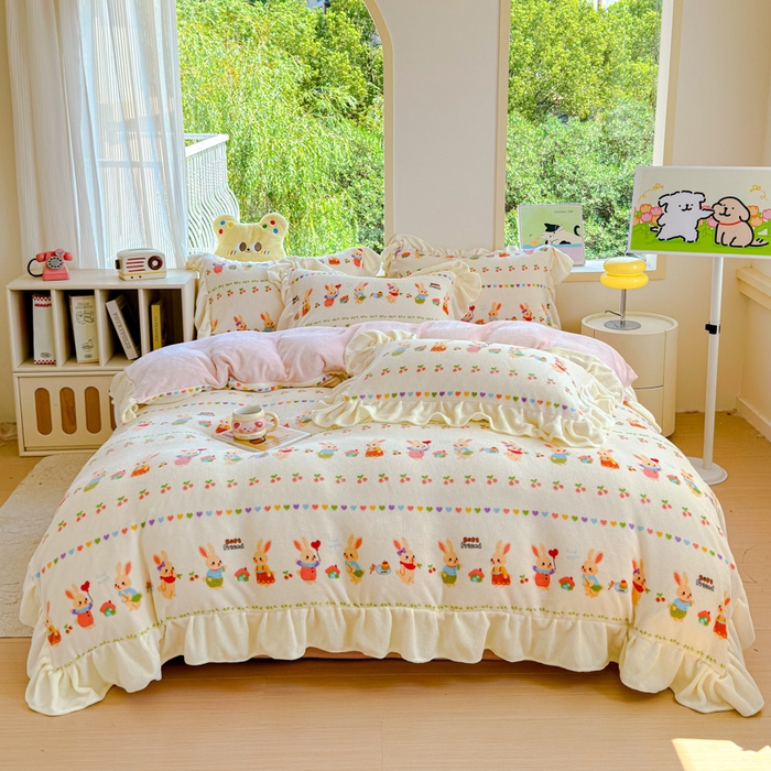 91家纺网 家纺一手货源 找家纺 瑞钰 2025新款韩版花边牛奶绒四件套 小兔乐园