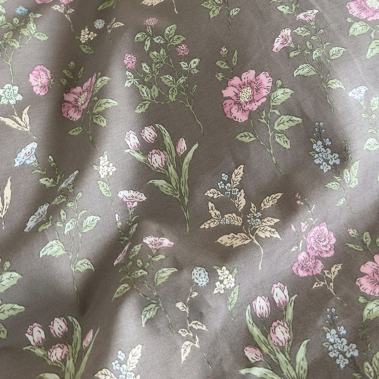 91家纺网 家纺一手货源 找家纺 （总）怡家居 2025秋冬新款毛球花边棉加绒四件套