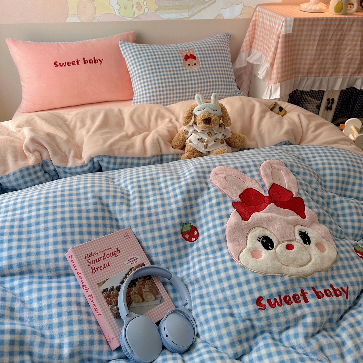 91家纺网 家纺一手货源 找家纺 （总）瑞钰 2025新款亲肤保暖牛奶绒四件套