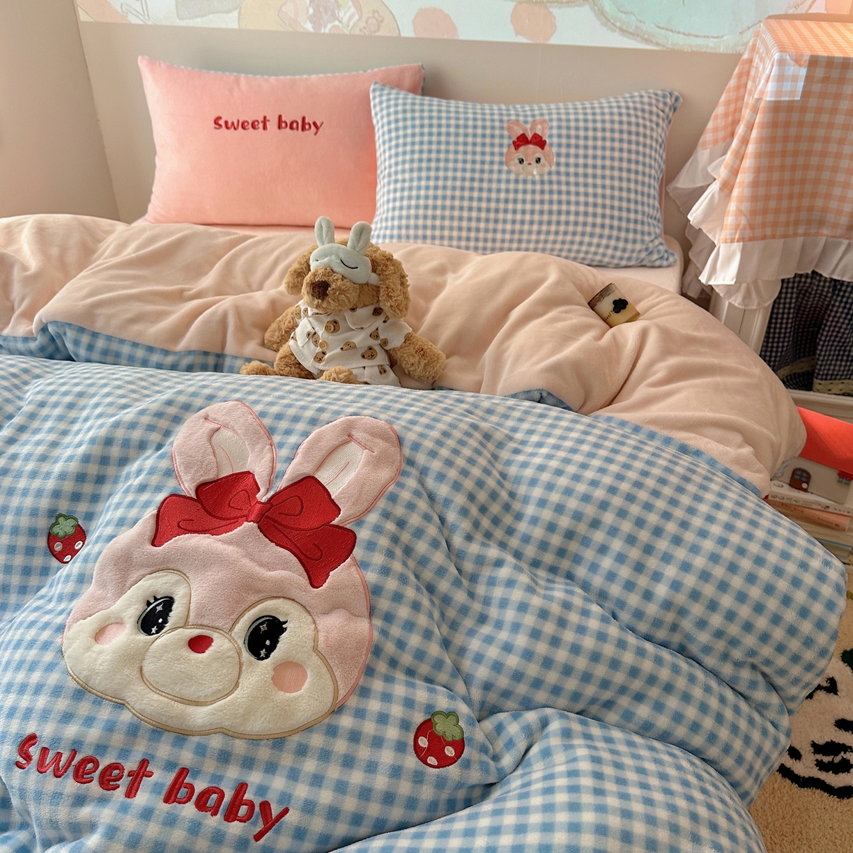 91家纺网 家纺一手货源 找家纺 瑞钰 2025新款亲肤保暖牛奶绒四件套 菲菲公主