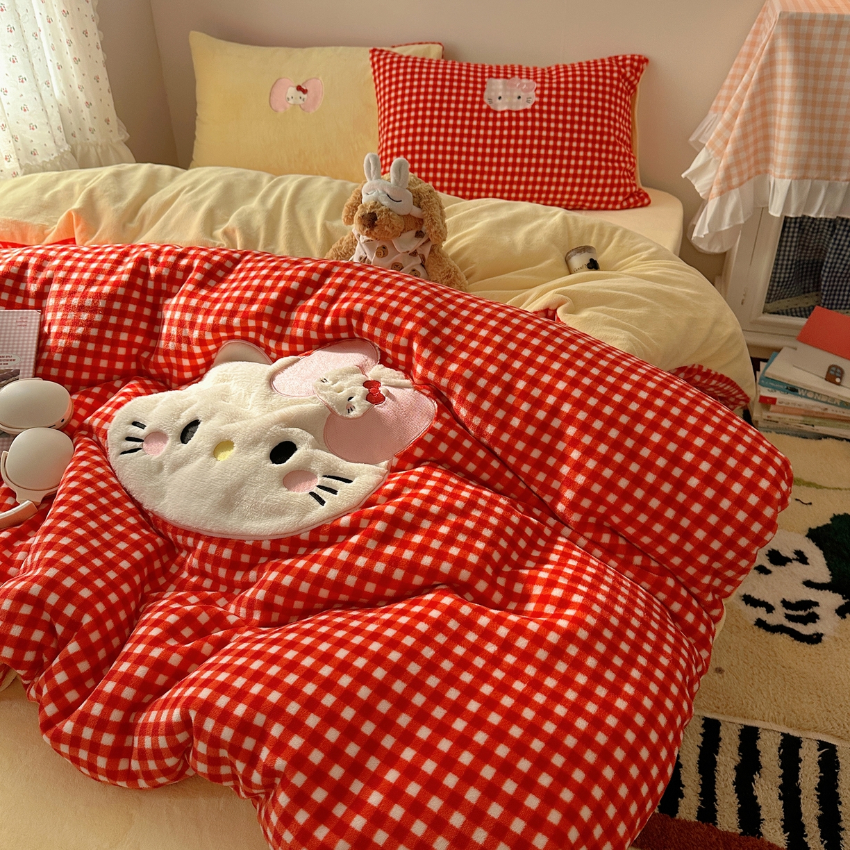 91家纺网 家纺一手货源 找家纺 瑞钰 2025新款亲肤保暖牛奶绒四件套 红格子小美