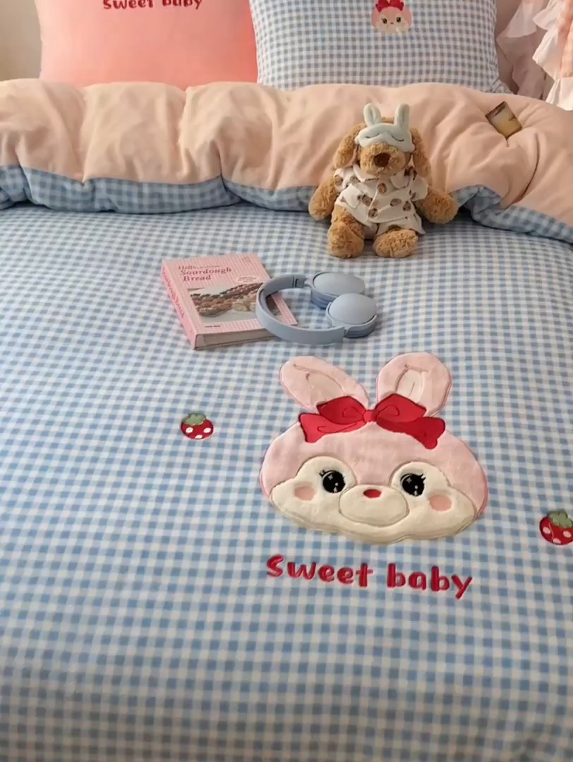 91家纺网 家纺一手货源 找家纺 瑞钰 2025新款亲肤保暖牛奶绒四件套 菲菲公主