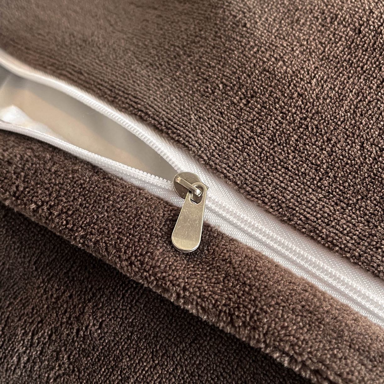 91家纺网 家纺一手货源 找家纺 帝王家纺 2025冬季法式新款加厚兔毛绒牛奶绒四件套保暖珊瑚绒 晚叶-香槟