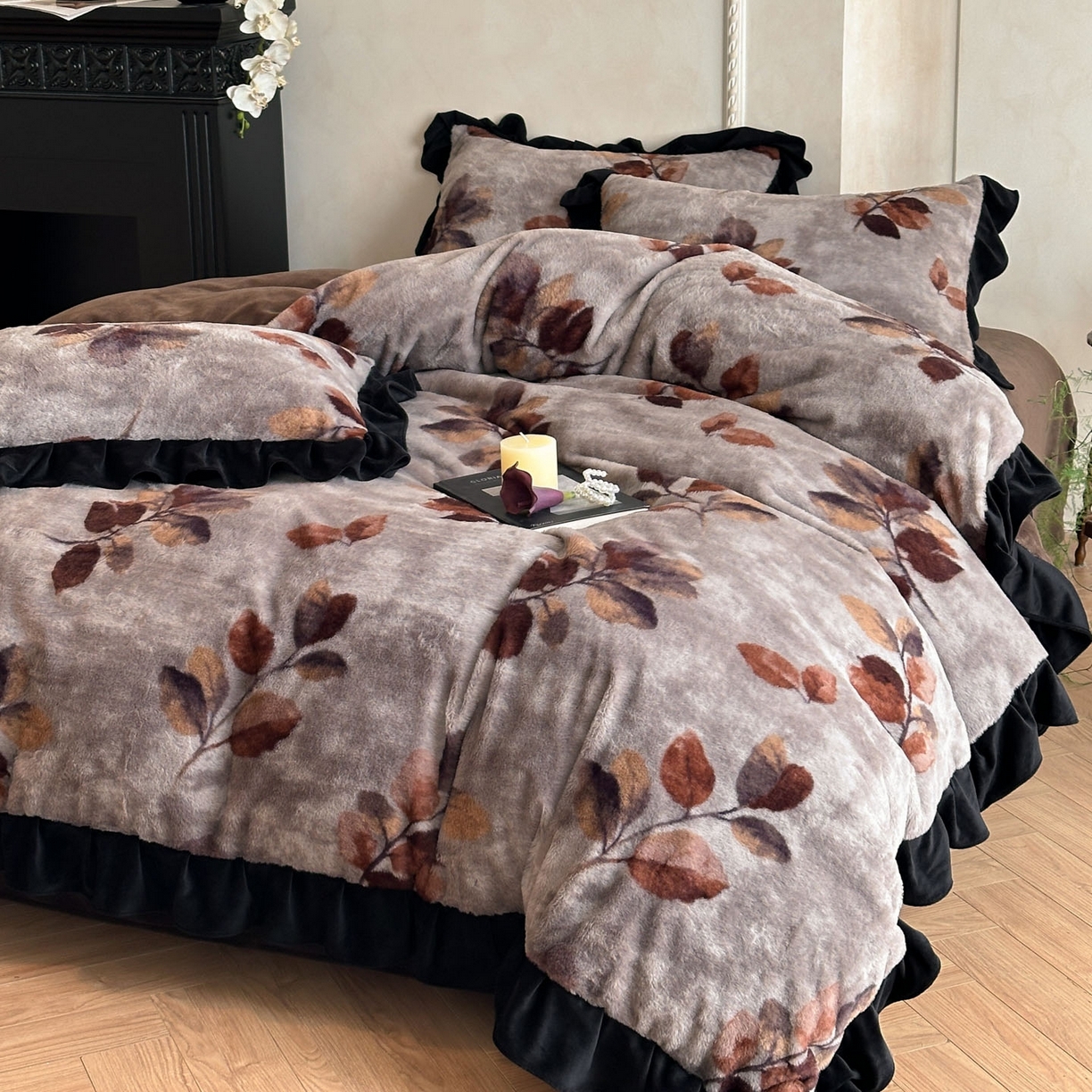 91家纺网 家纺一手货源 找家纺 帝王家纺 2025冬季法式新款加厚兔毛绒牛奶绒四件套保暖珊瑚绒 晚叶-灰